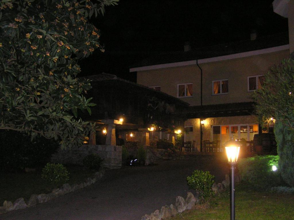 Hotel Entreviñes Colunga Exterior foto